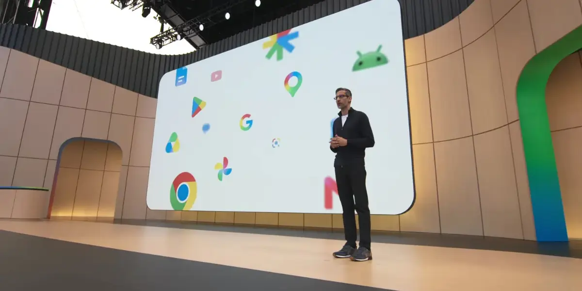 Sundar Pichai en el escenario del Google I/O 2026