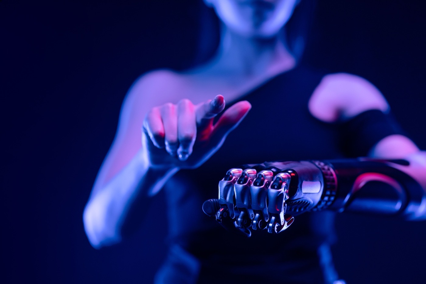 Motor de búsqueda generativo con inteligencia artificial respondiendo consultas