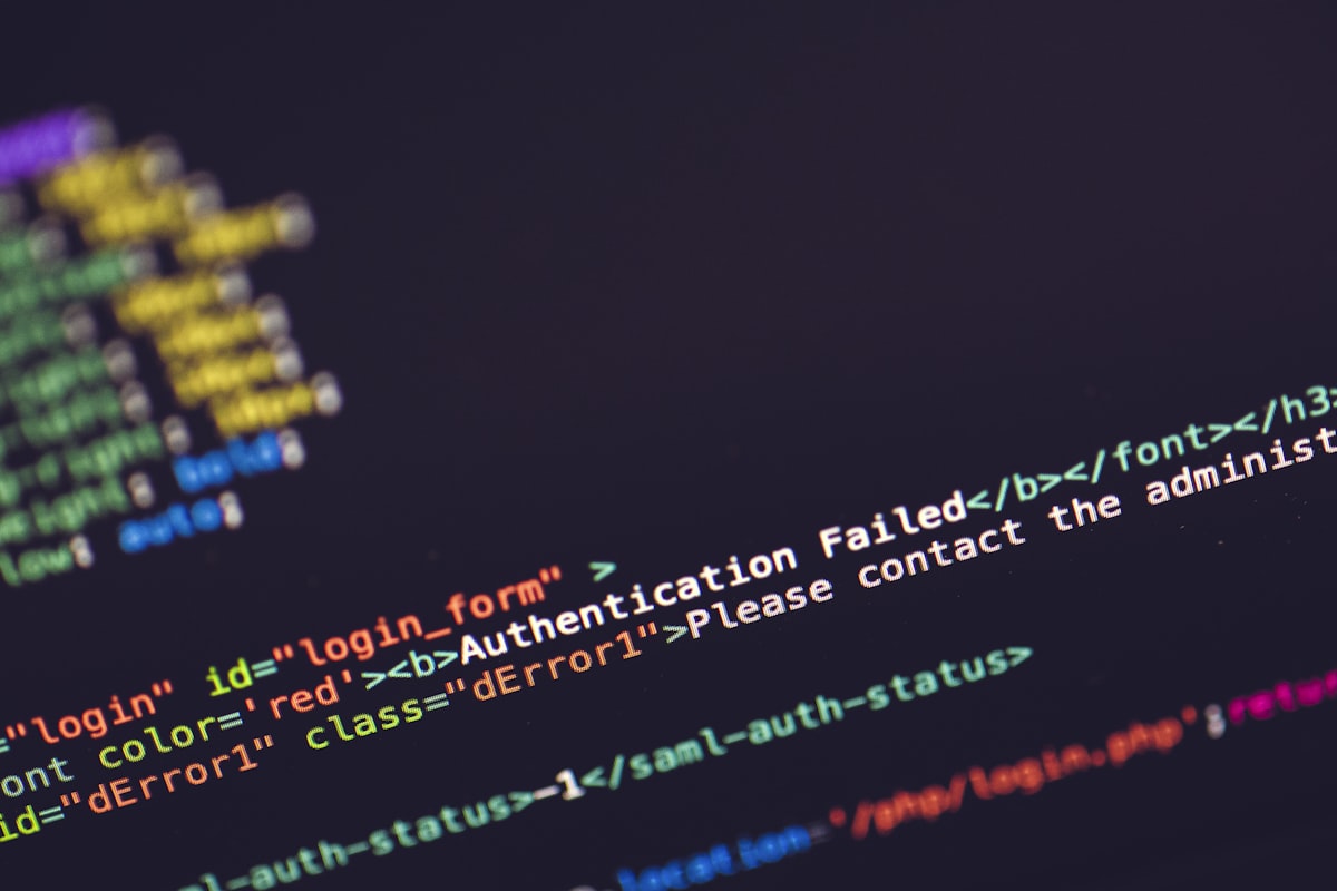 Agente de inteligencia artificial trabajando de forma autónoma en un PC local